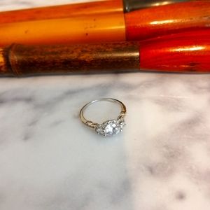 Silver (925) CZ Ring